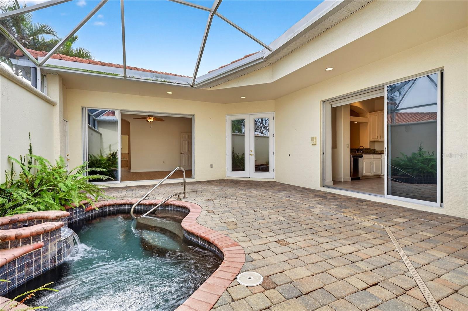 8652 VILLANOVA DRIVE 1001