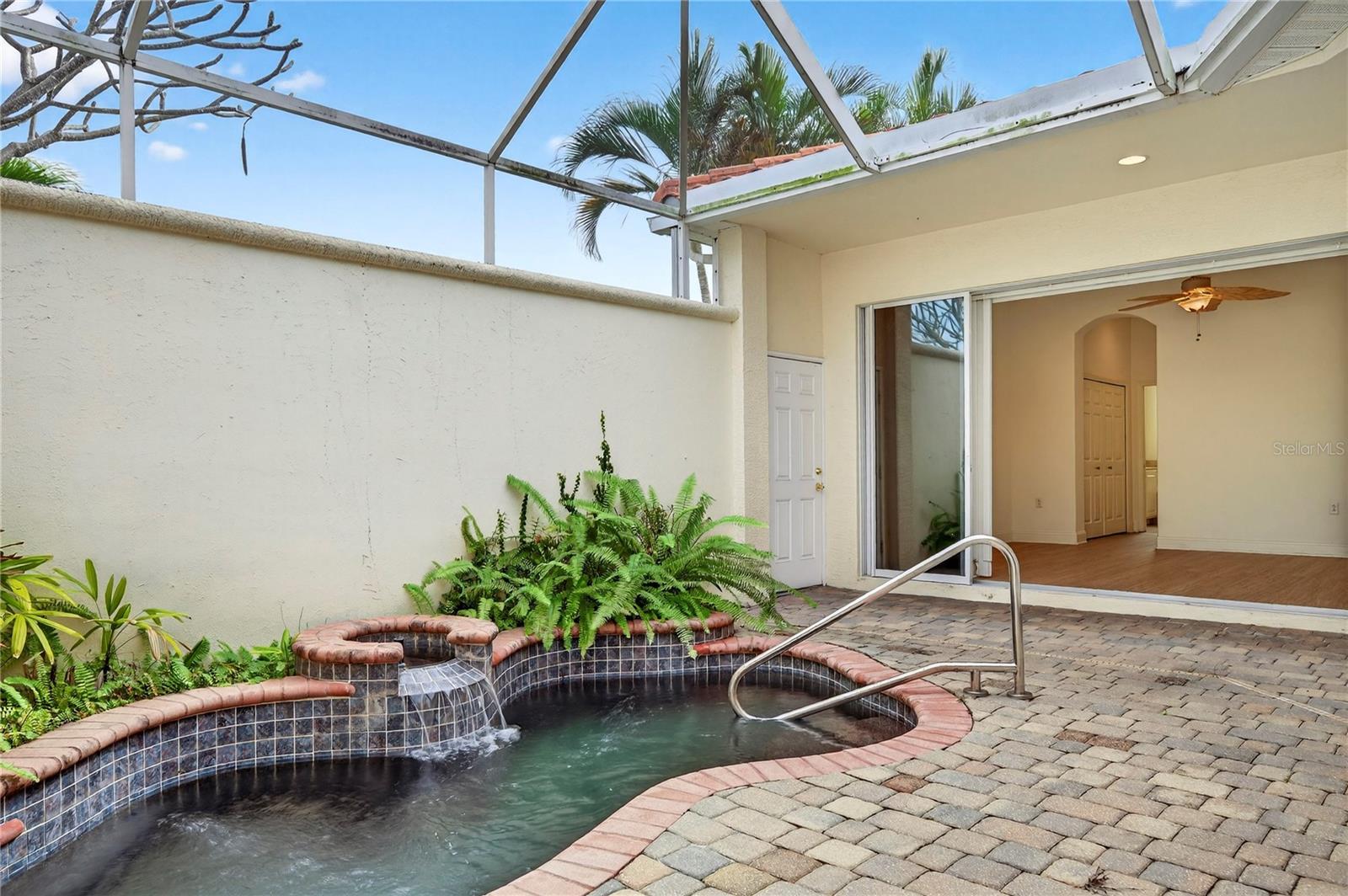 BAYPORT CONDO PH 1 - Residential