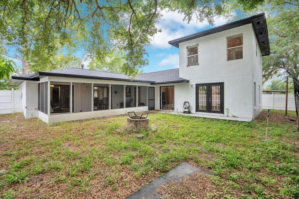 5533 PENTAIL CIRCLE