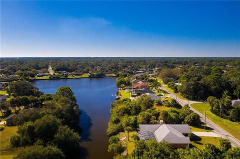 A home in PORT CHARLOTTE