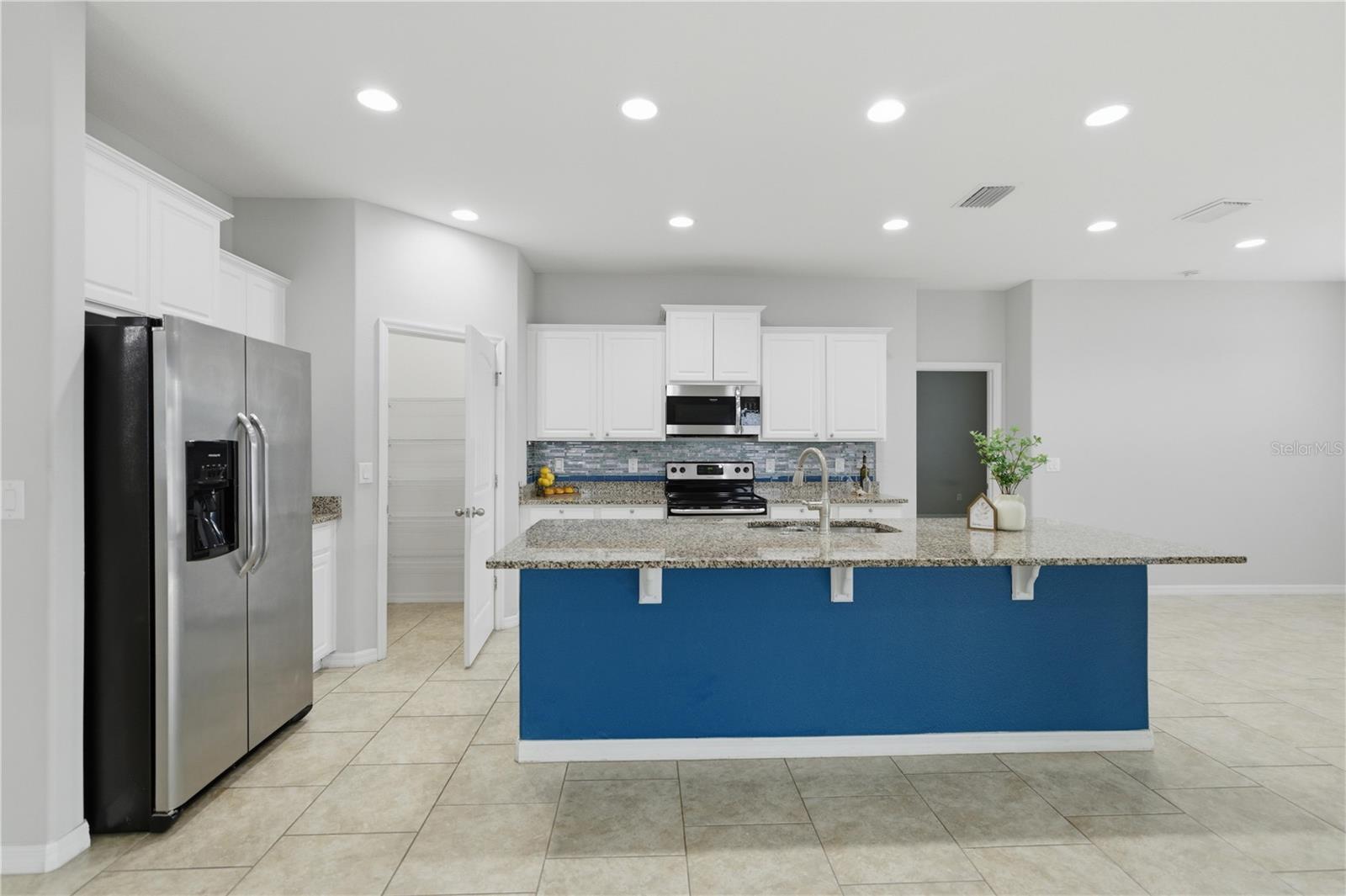 MEADOWS/HEATH BROOK PH 2 - Residential