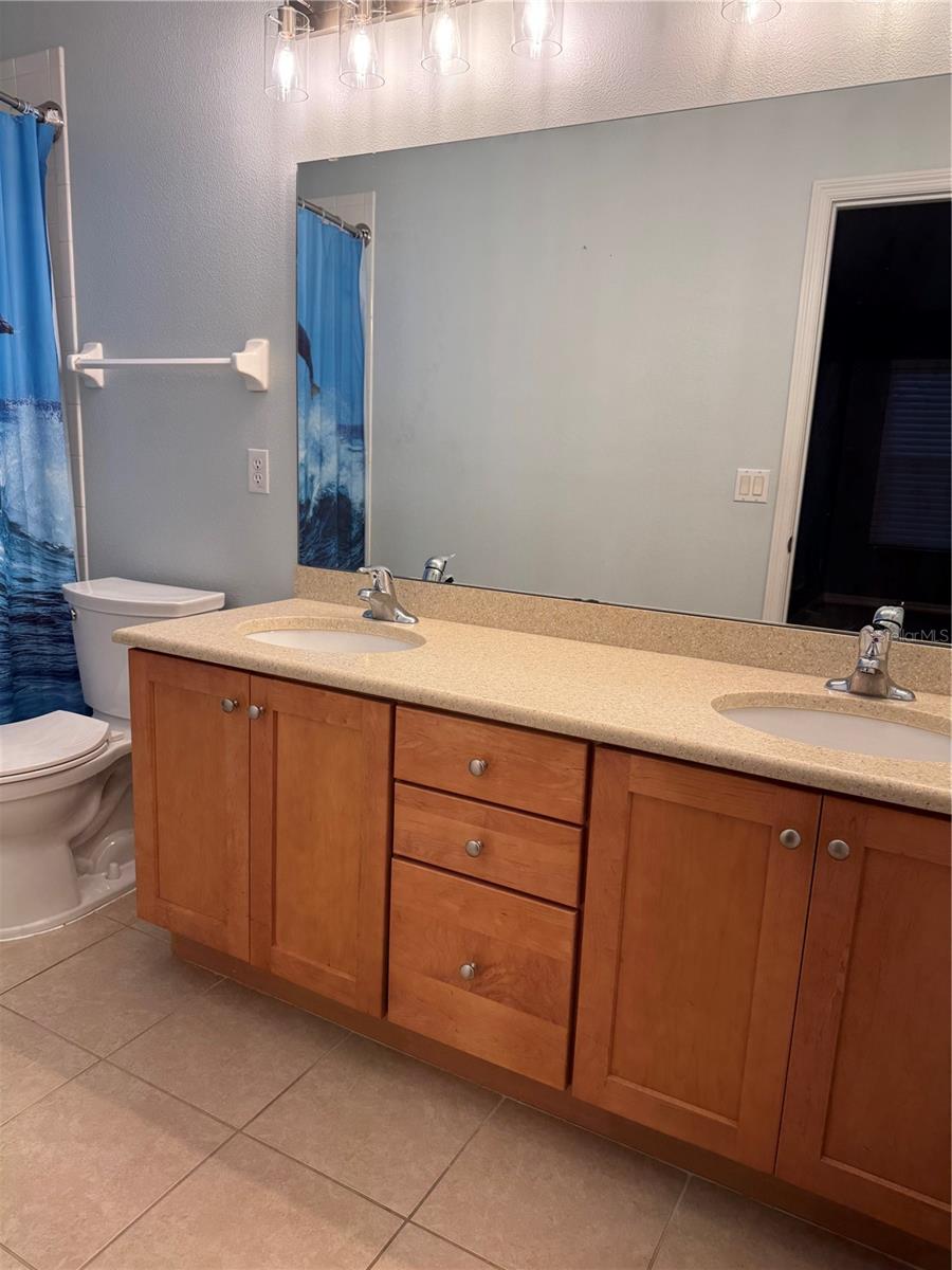 LEGACY PARK RESIDENTIAL PH 1 & 2 A REP - Residential Lease