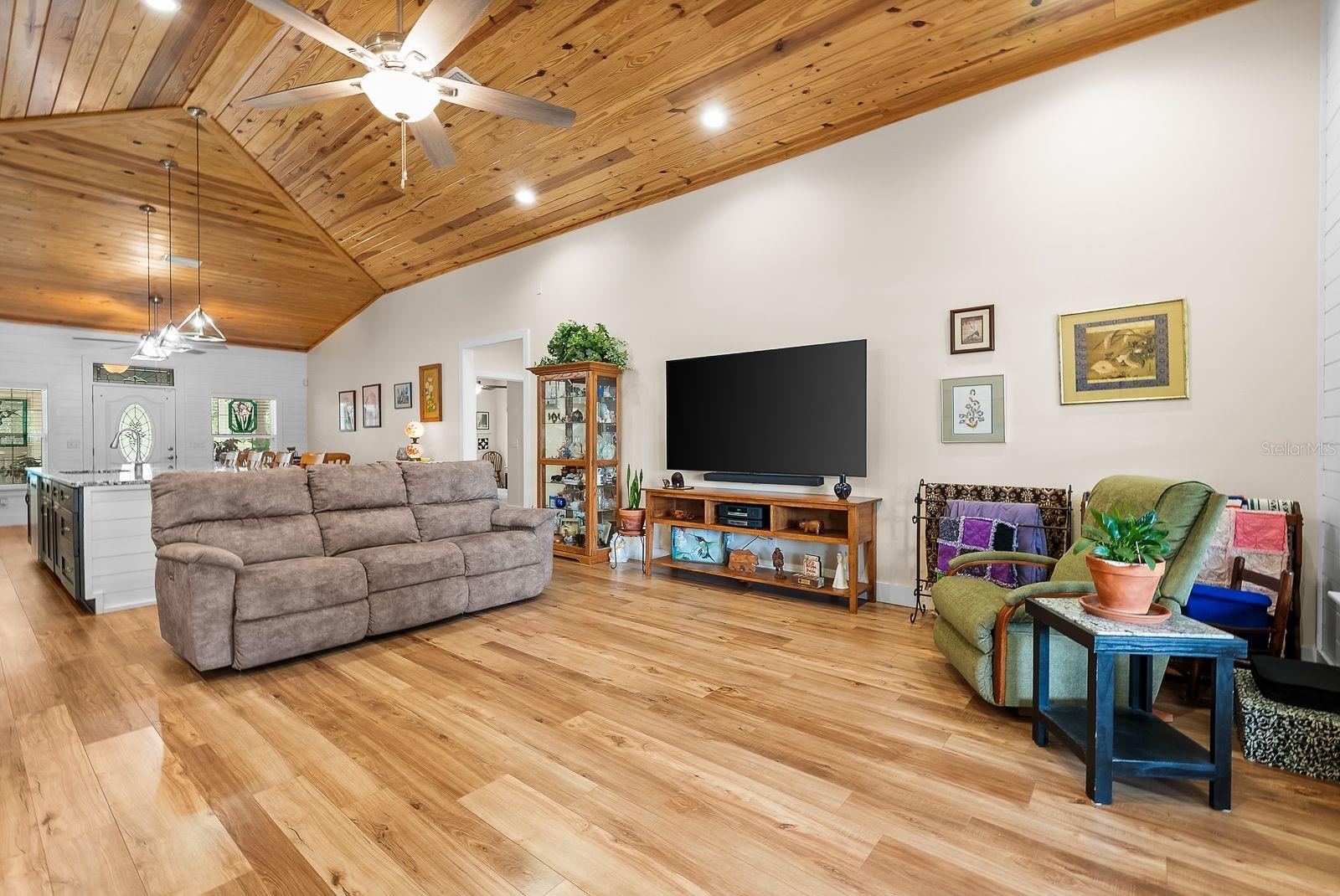 ALMA SHORES/LILLY LAKE - Residential