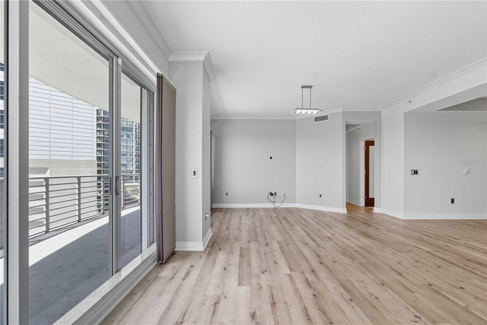 TOWERS OF CHANNELSIDE CONDOMIN - Residential Lease