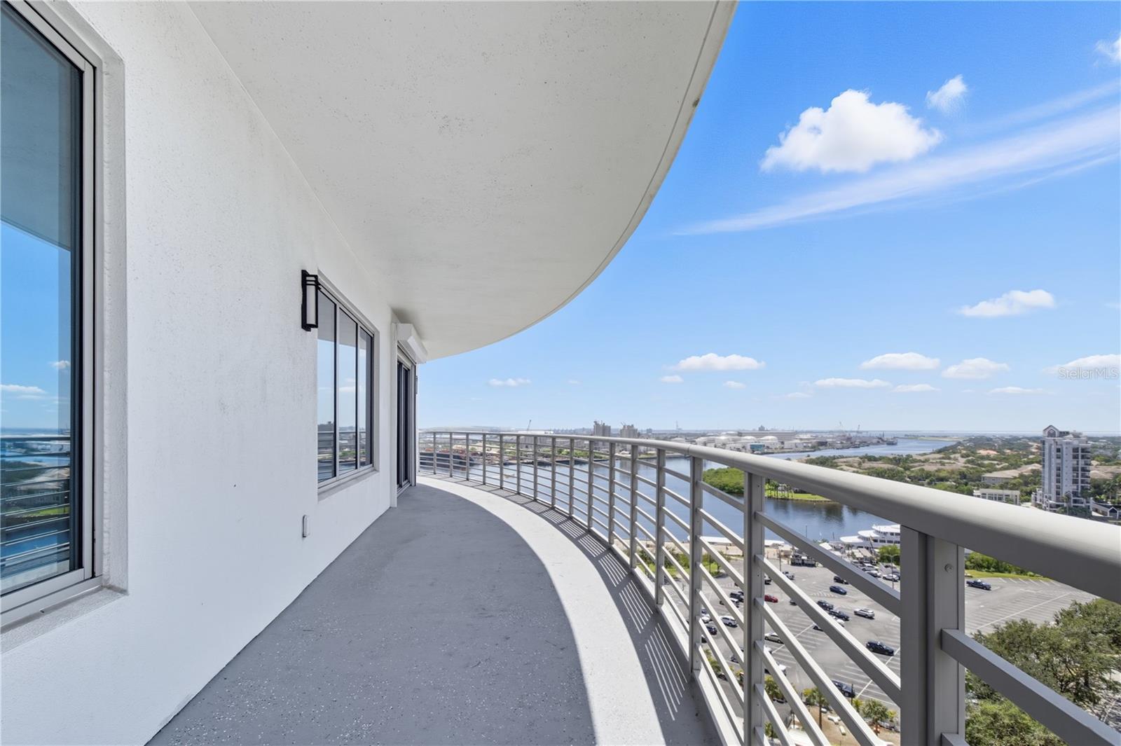 TOWERS OF CHANNELSIDE CONDOMIN - Residential Lease