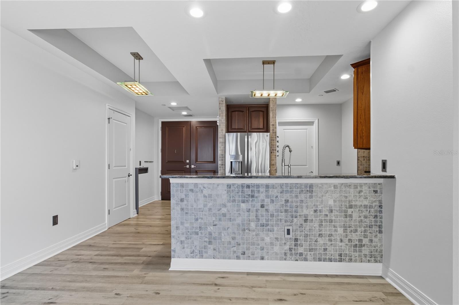 TOWERS OF CHANNELSIDE CONDOMIN - Residential Lease