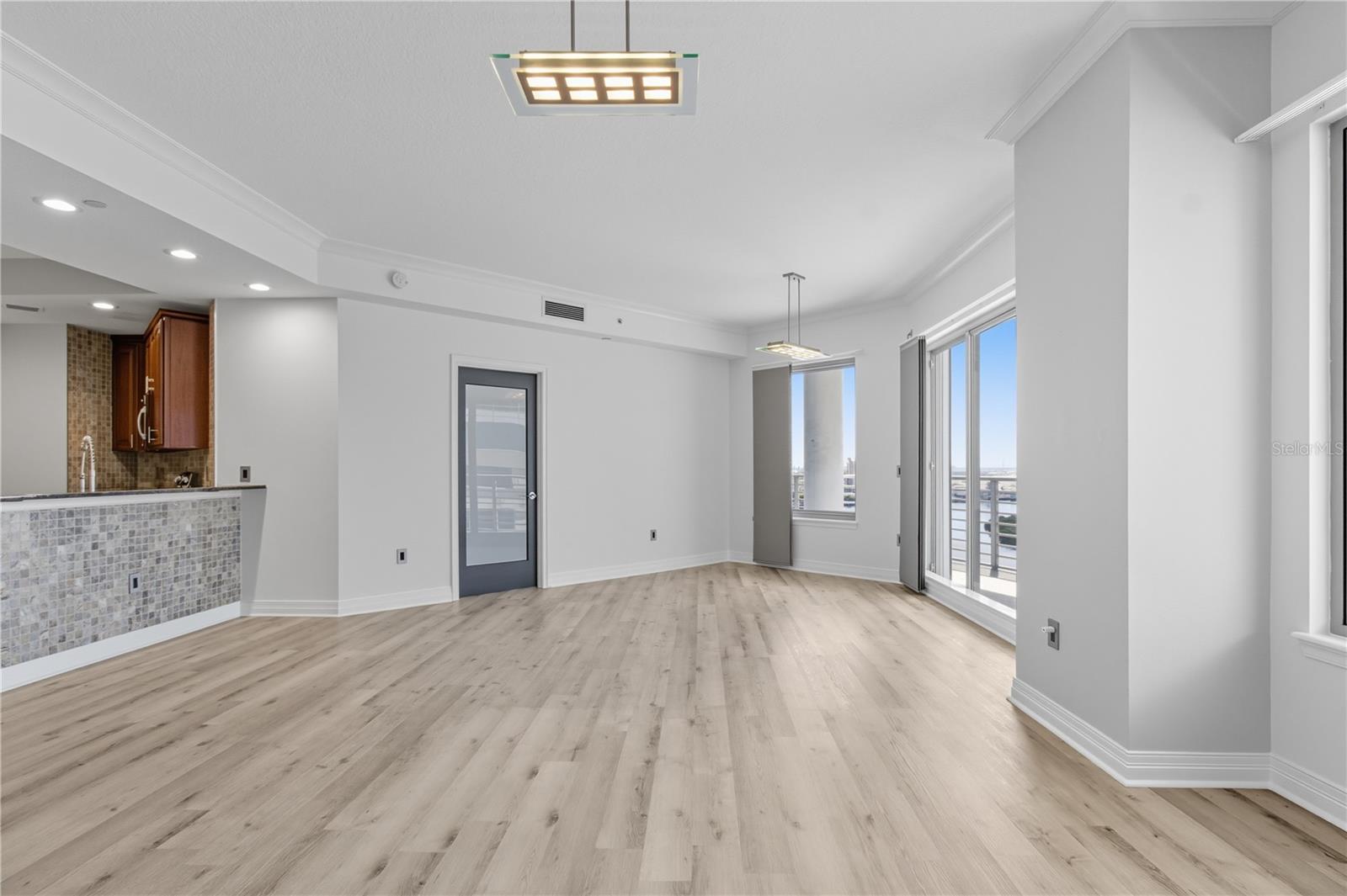 TOWERS OF CHANNELSIDE CONDOMIN - Residential Lease