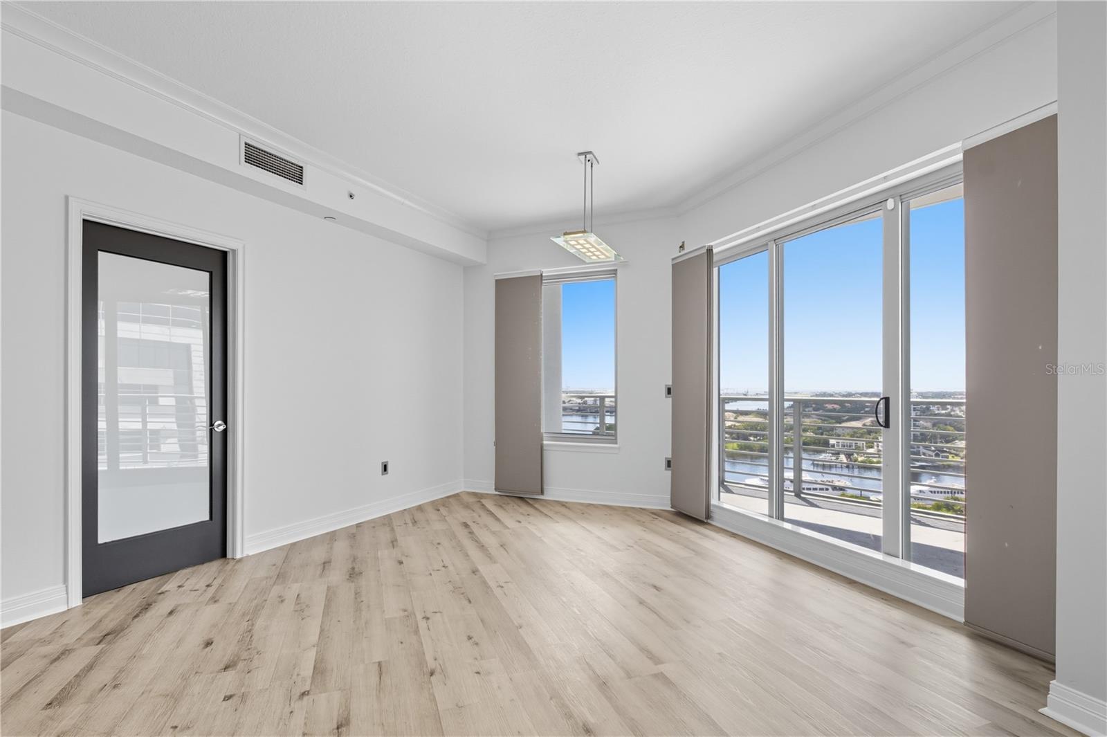 TOWERS OF CHANNELSIDE CONDOMIN - Residential Lease