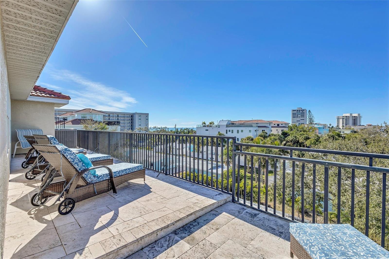 SIESTA VILLAS 1 - Residential