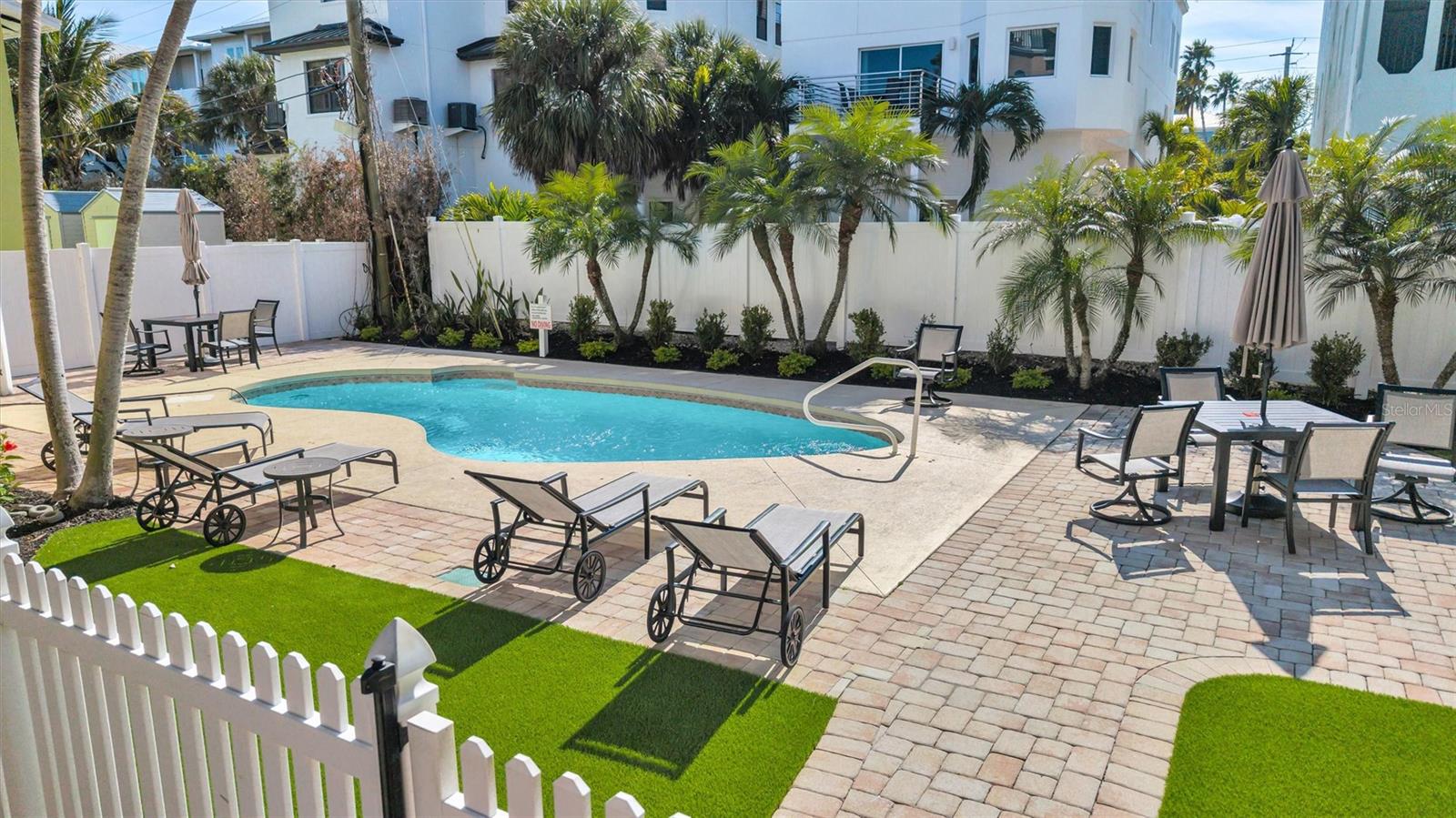 SIESTA VILLAS 1 - Residential