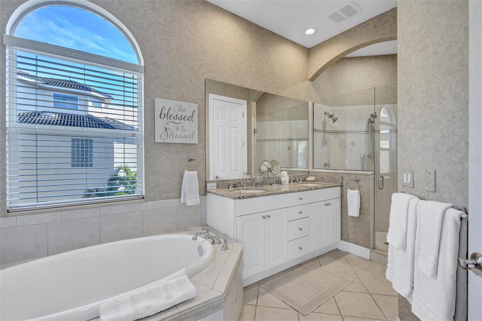 SIESTA VILLAS 1 - Residential