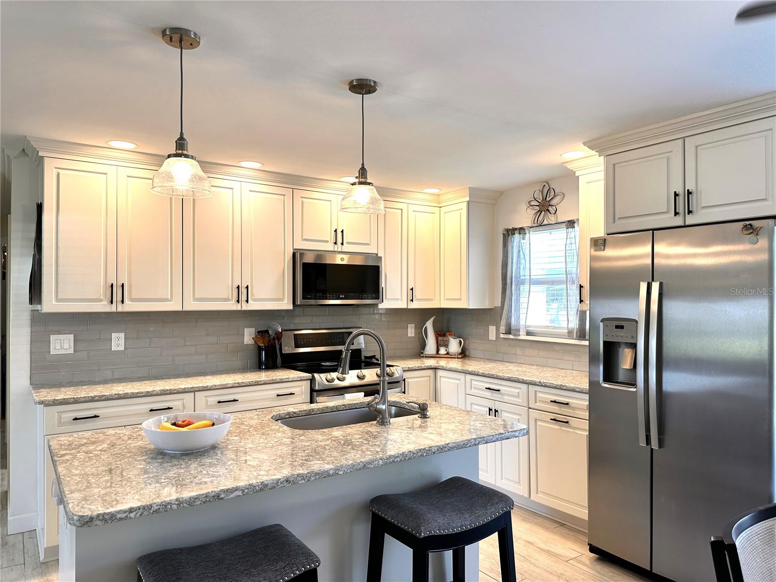 ROTONDA WEST OAKLAND HILLS - Residential