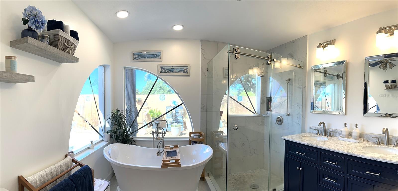 ROTONDA WEST OAKLAND HILLS - Residential