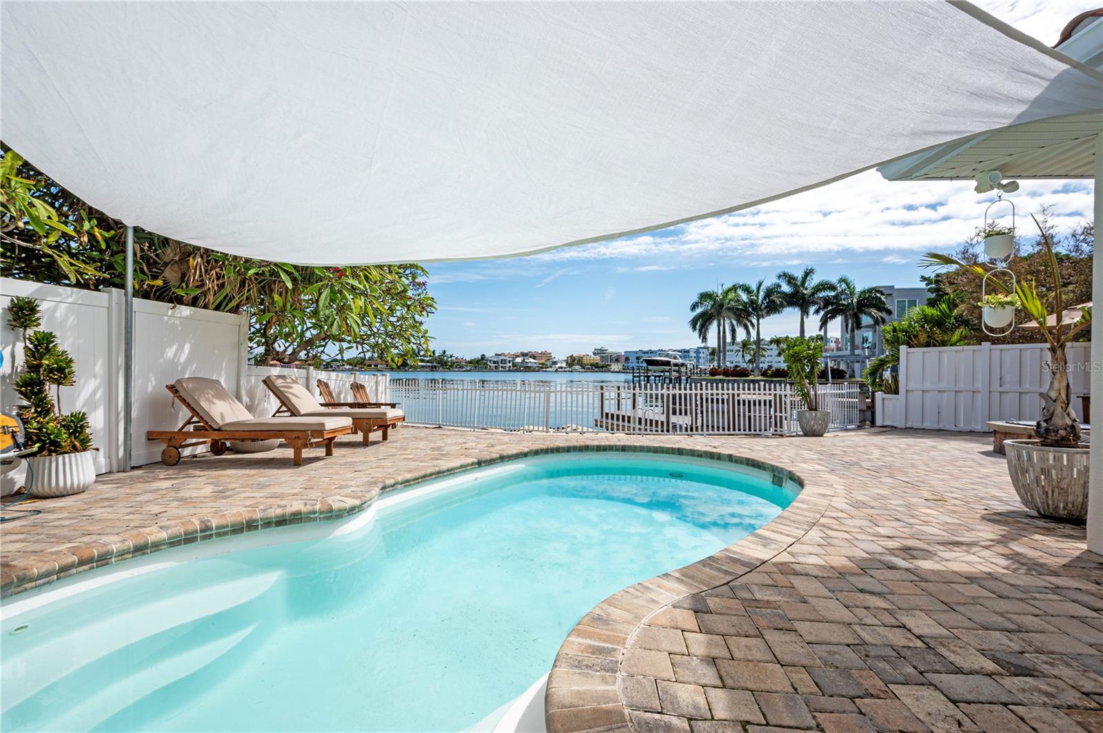 BAHIA SHORES 2ND ADD - Residential