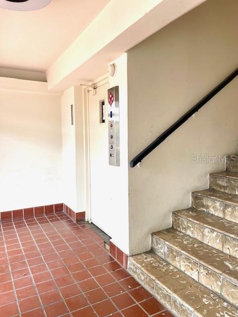 COND. MARSEILLES 18 - Residential