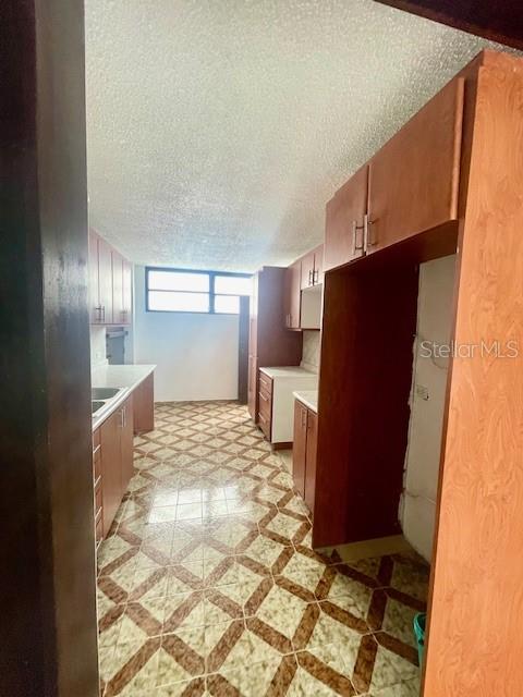 COND. MARSEILLES 18 - Residential