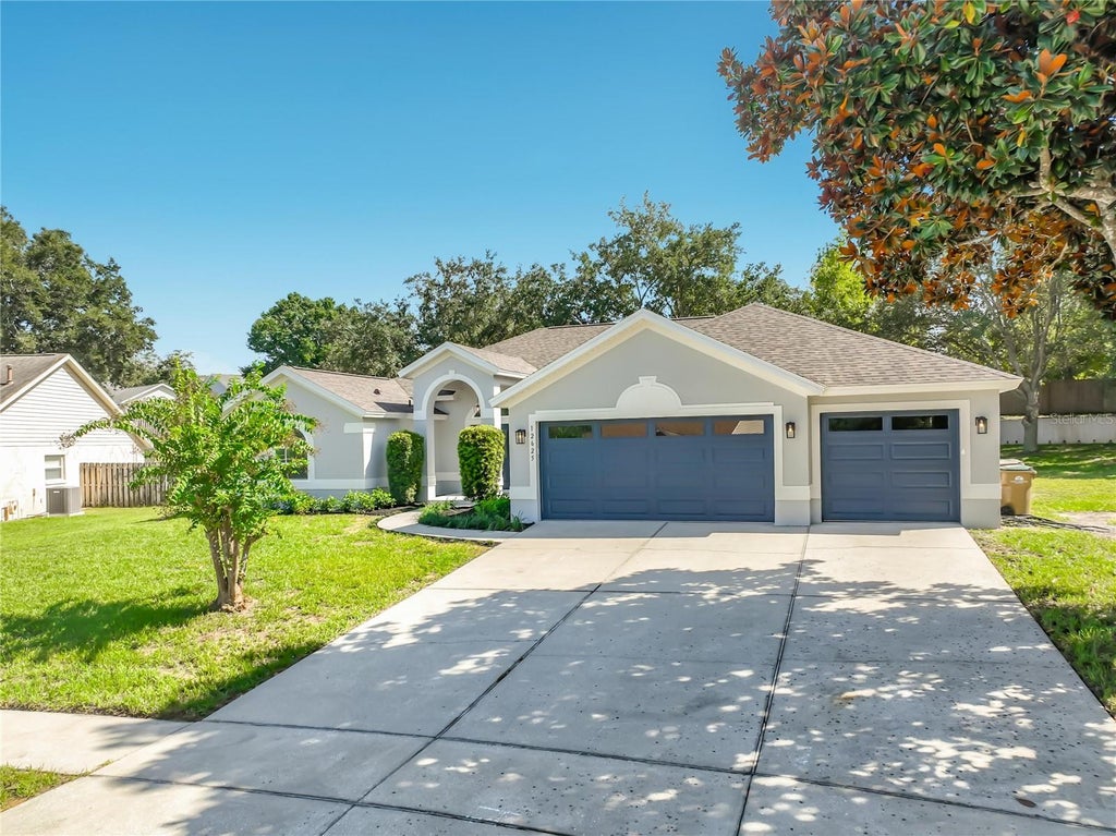 Photo of 12625 Douglas Fir Court, Clermont, FL 34711 (MLS # O6445602)