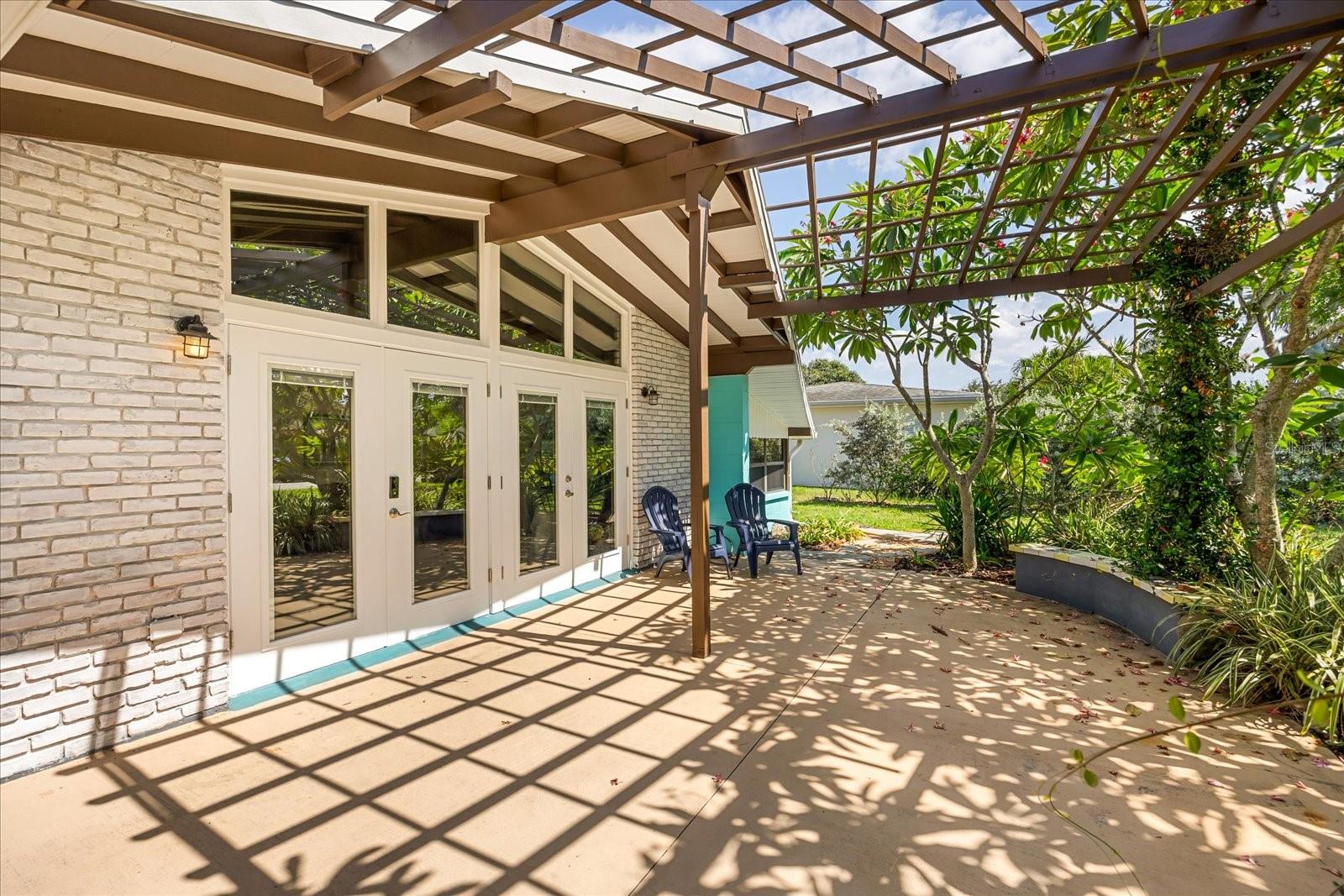 COCOA ISLES 2ND ADD - Residential