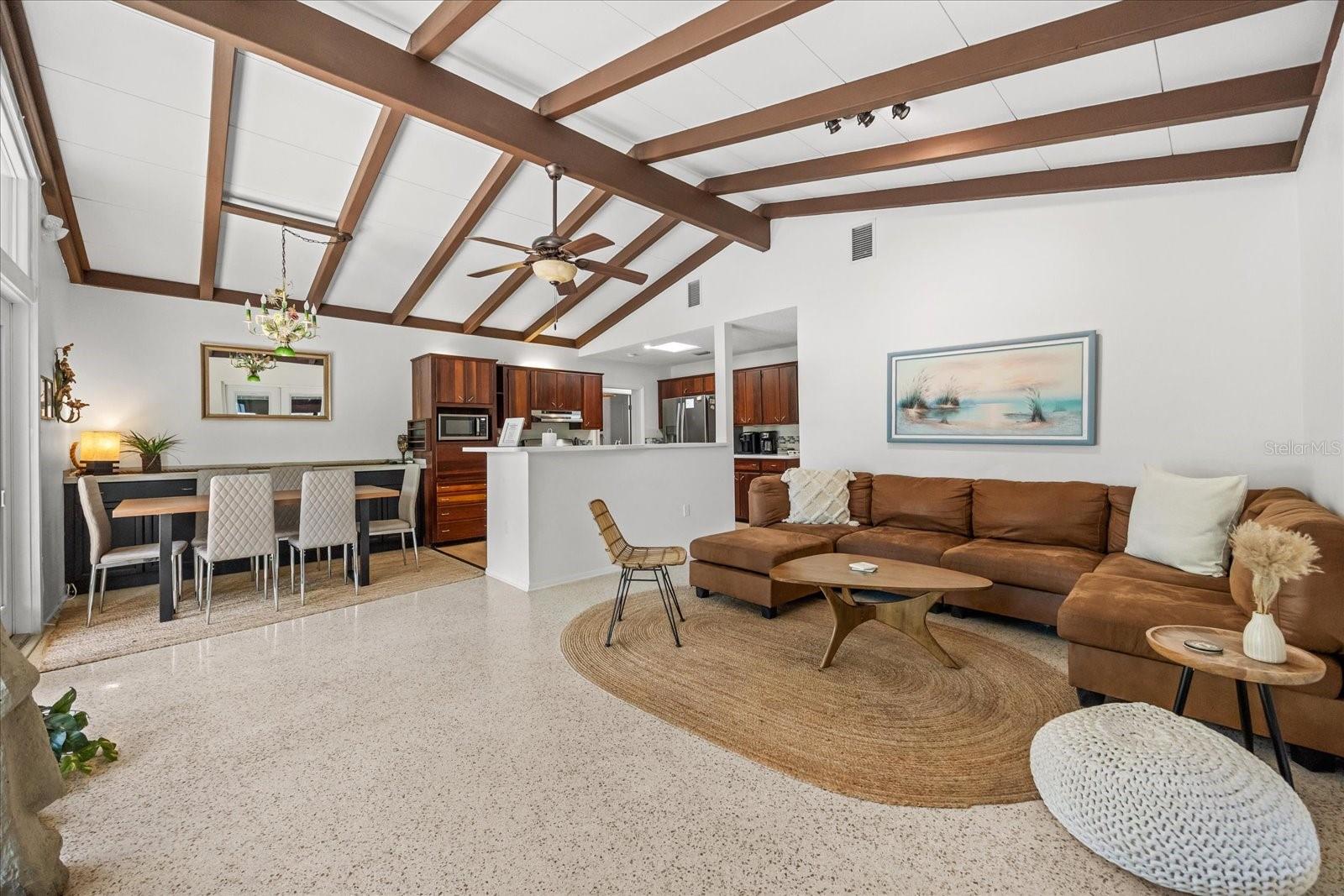 936 SANTA CRUZ ROAD