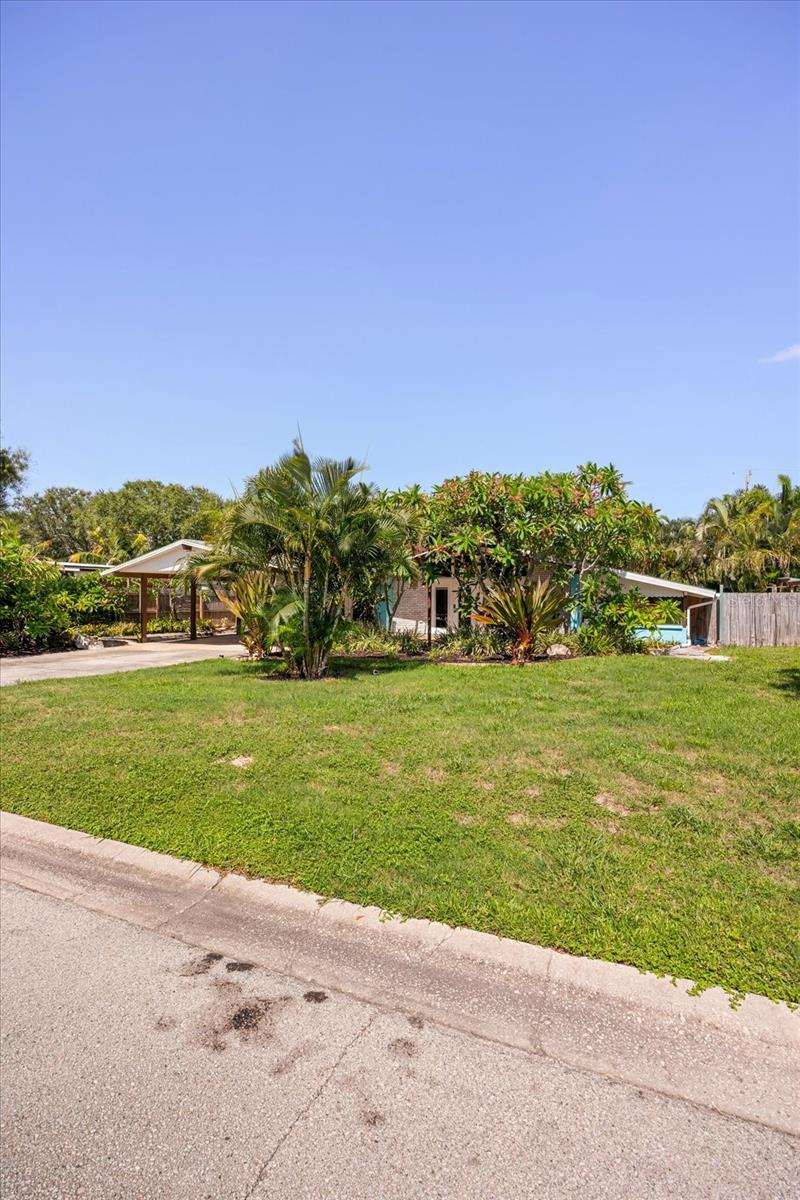 COCOA ISLES 2ND ADD - Residential