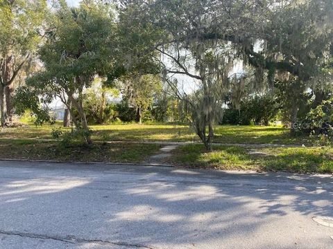Photo of 1406 15th Street, Sarasota, FL 34236 (MLS # A4598551)