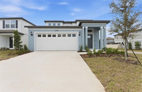 Photo of 1098 Silverlake Boulevard, Lake Alfred, FL 33850 (MLS # TB8449437)