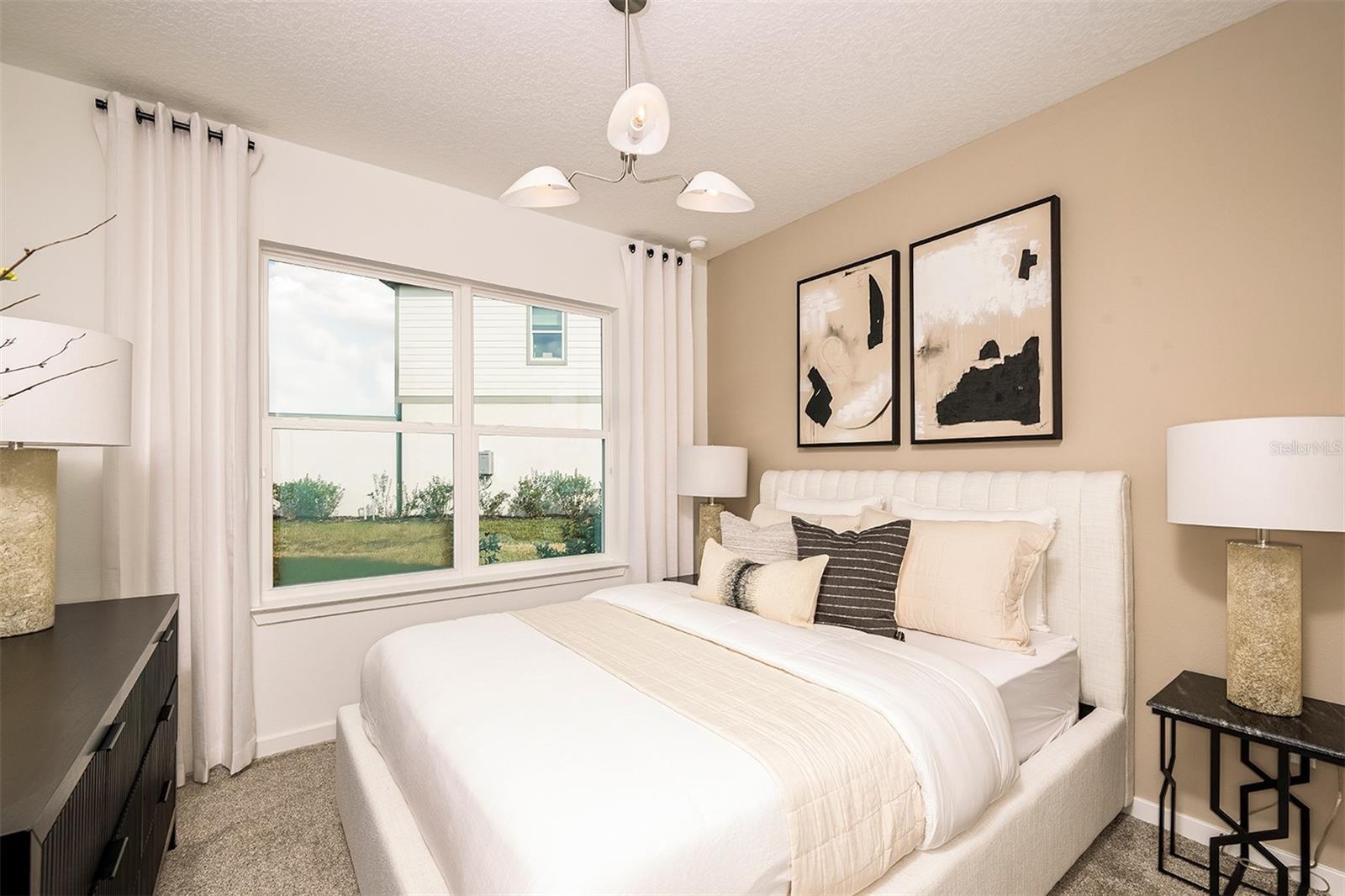 SILVERLAKE PHASE 2 - Residential