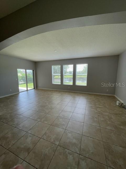 WOODLAND LAKES PRESERVE UT 3 PH 1 - Residential