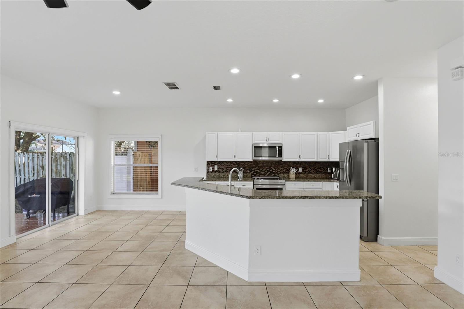 VISTA LAKES VILLAGES N-4 & N-5 - Residential