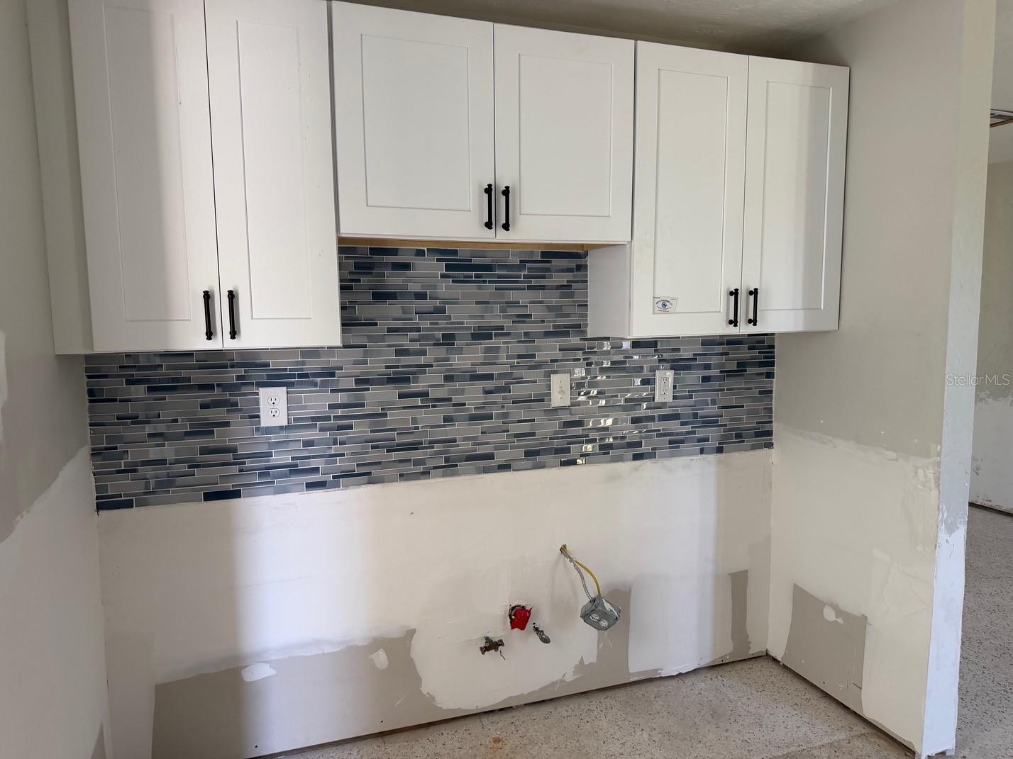 SNELL SHORES MANOR - Residential