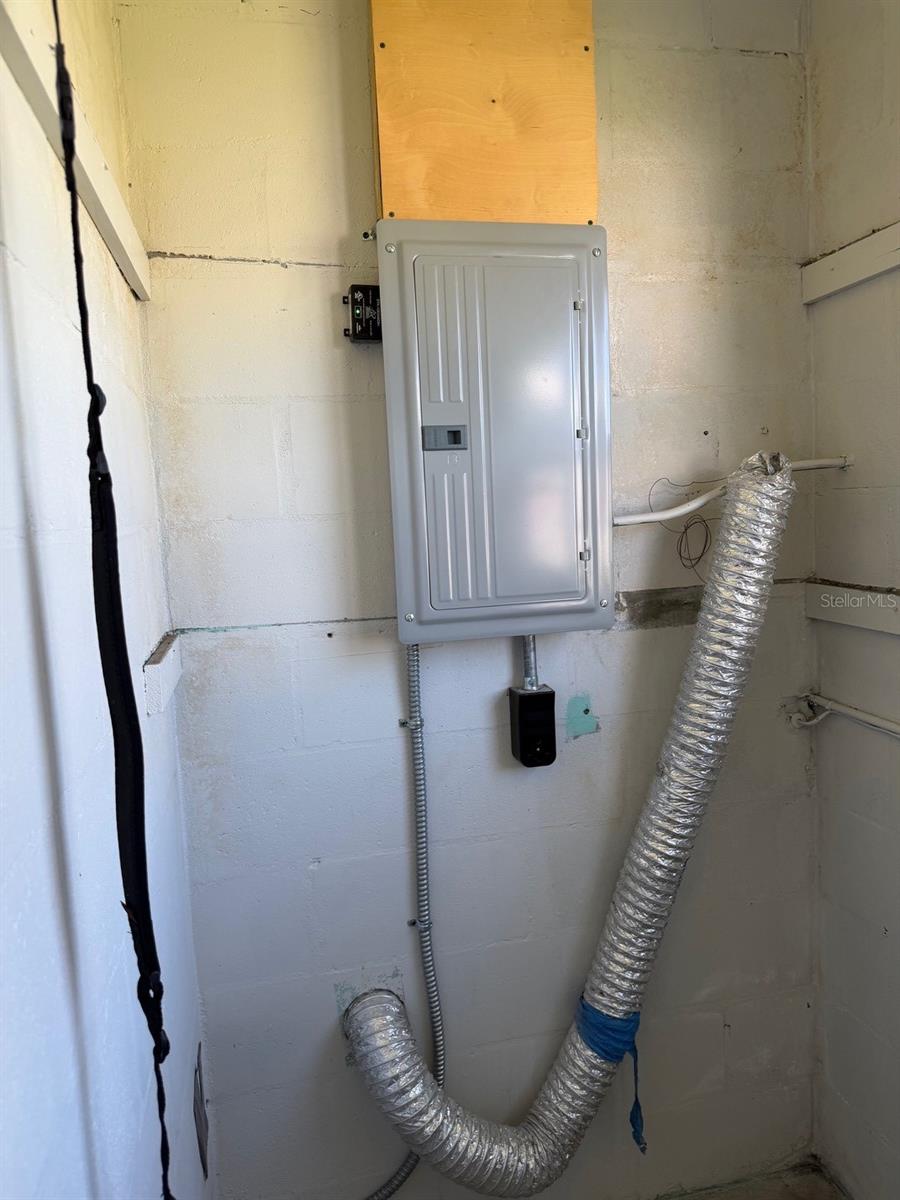 SNELL SHORES MANOR - Residential