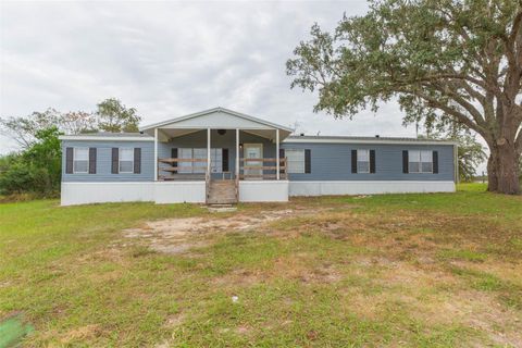 A home in HOMOSASSA