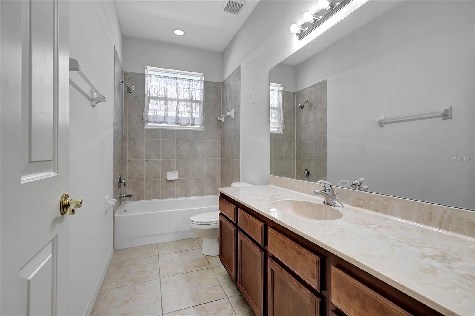 CARROLLWOOD CROSSING - Residential