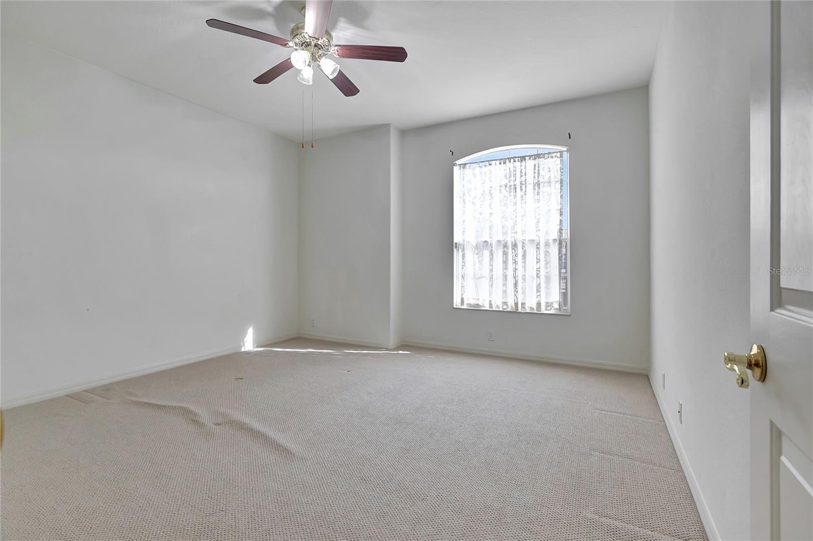 CARROLLWOOD CROSSING - Residential