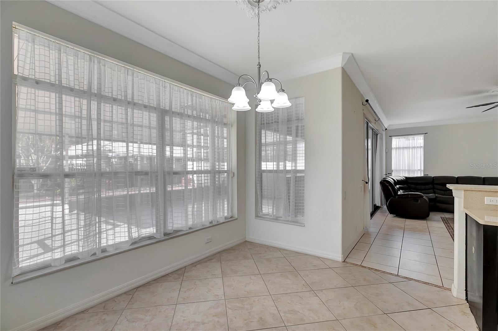 CARROLLWOOD CROSSING - Residential