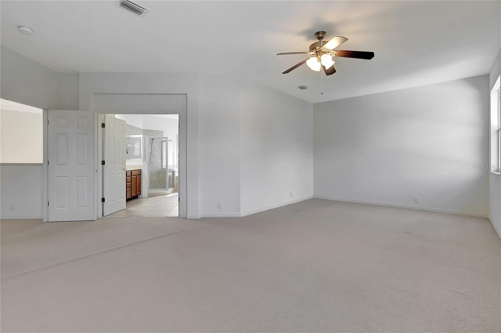 CARROLLWOOD CROSSING - Residential