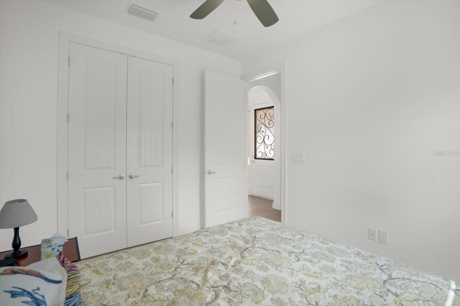 HOWEY PALM GARDENS - Residential