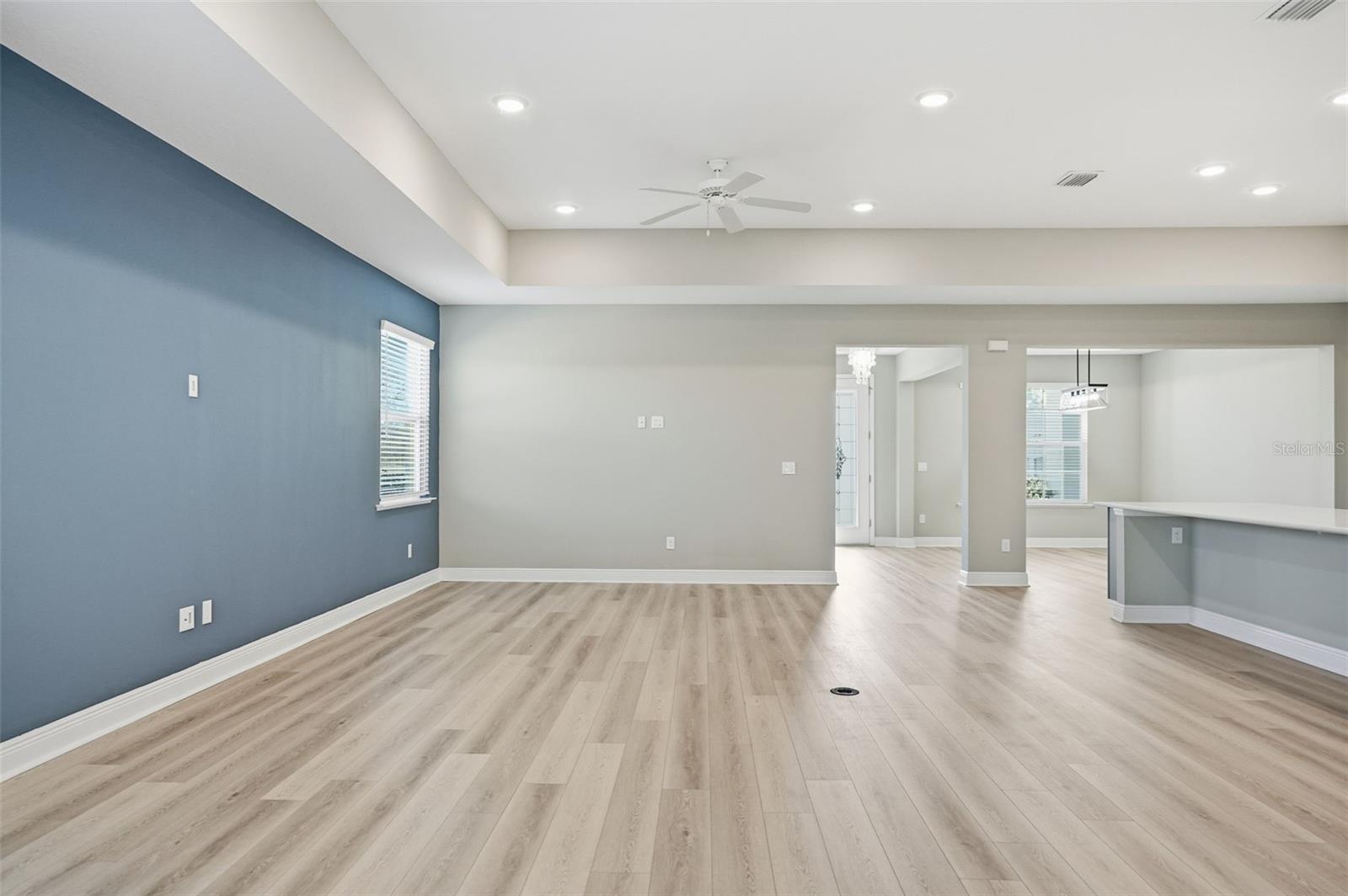 WOODLAND WATERS PH 6 - Residential