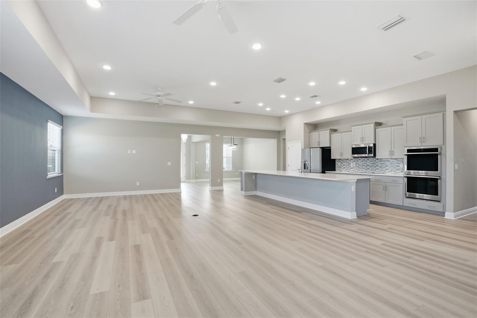 WOODLAND WATERS PH 6 - Residential