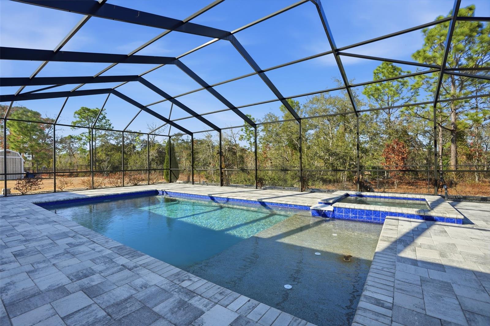 WOODLAND WATERS PH 6 - Residential