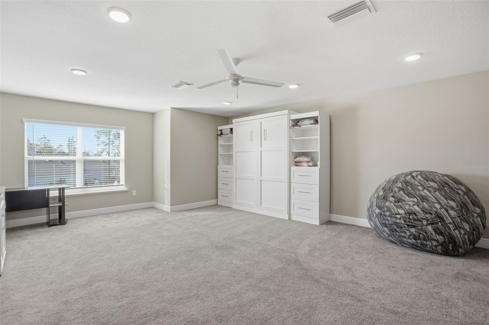 WOODLAND WATERS PH 6 - Residential