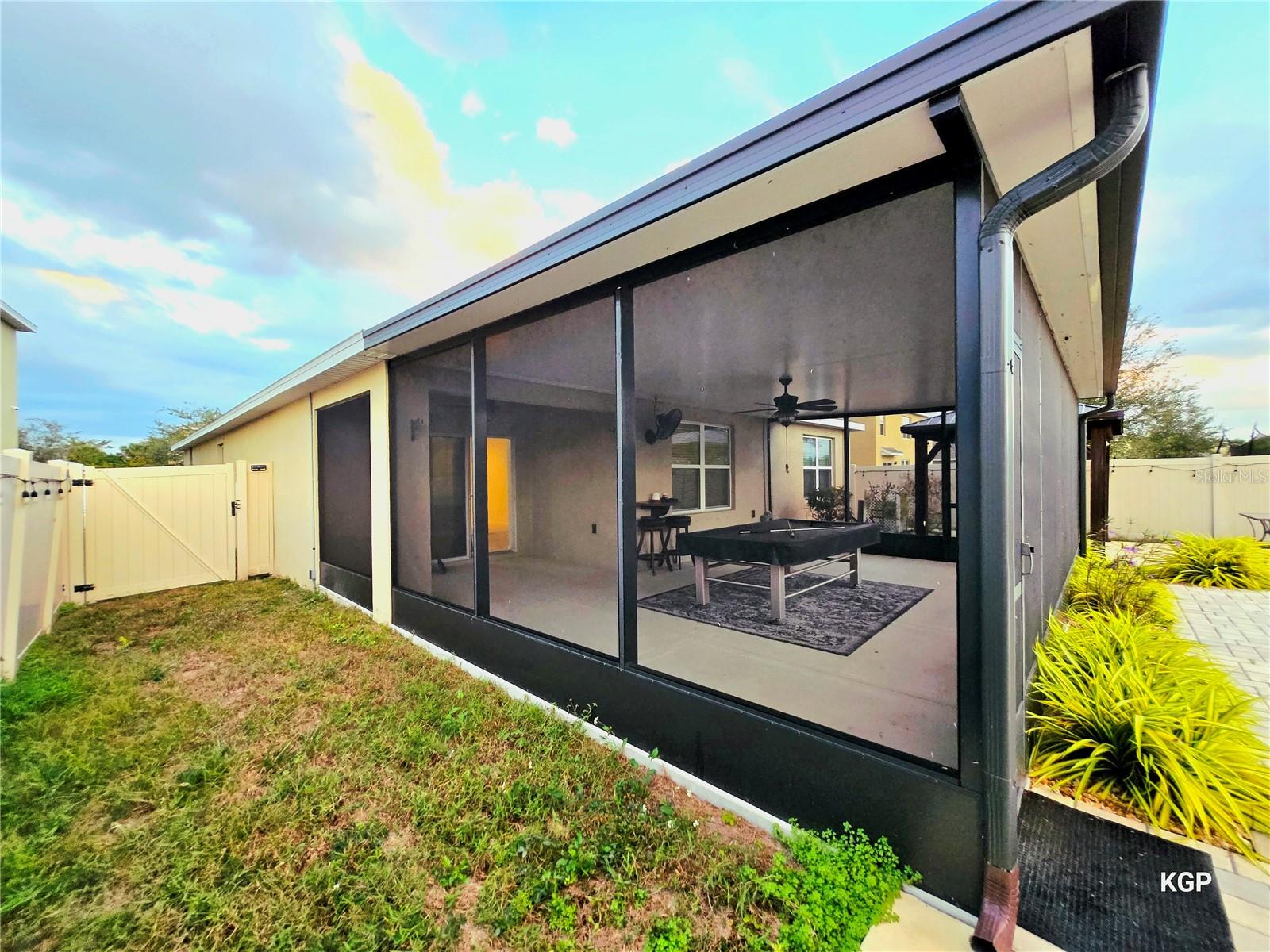 CARRIAGE POINTE SOUTH PH 2D3 - Residential