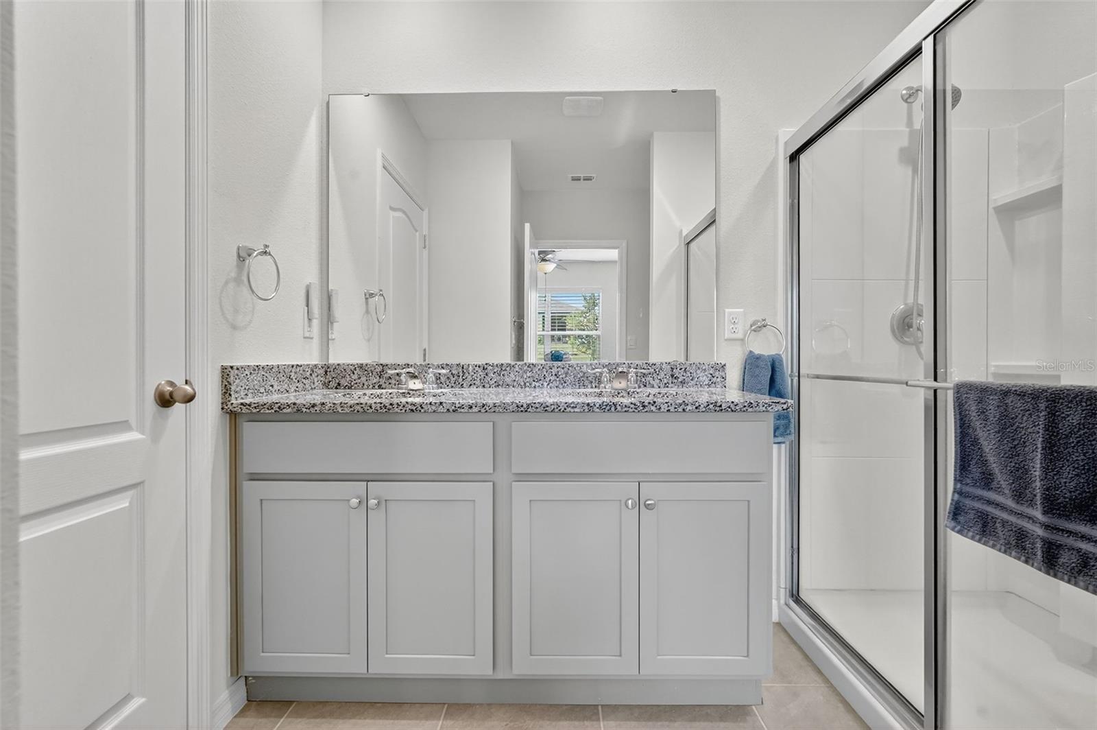 COTTAGES/SANDERS GROVE - Residential