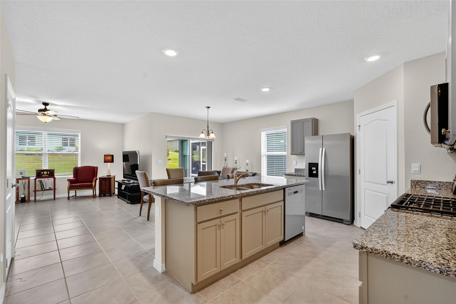 COTTAGES/SANDERS GROVE - Residential