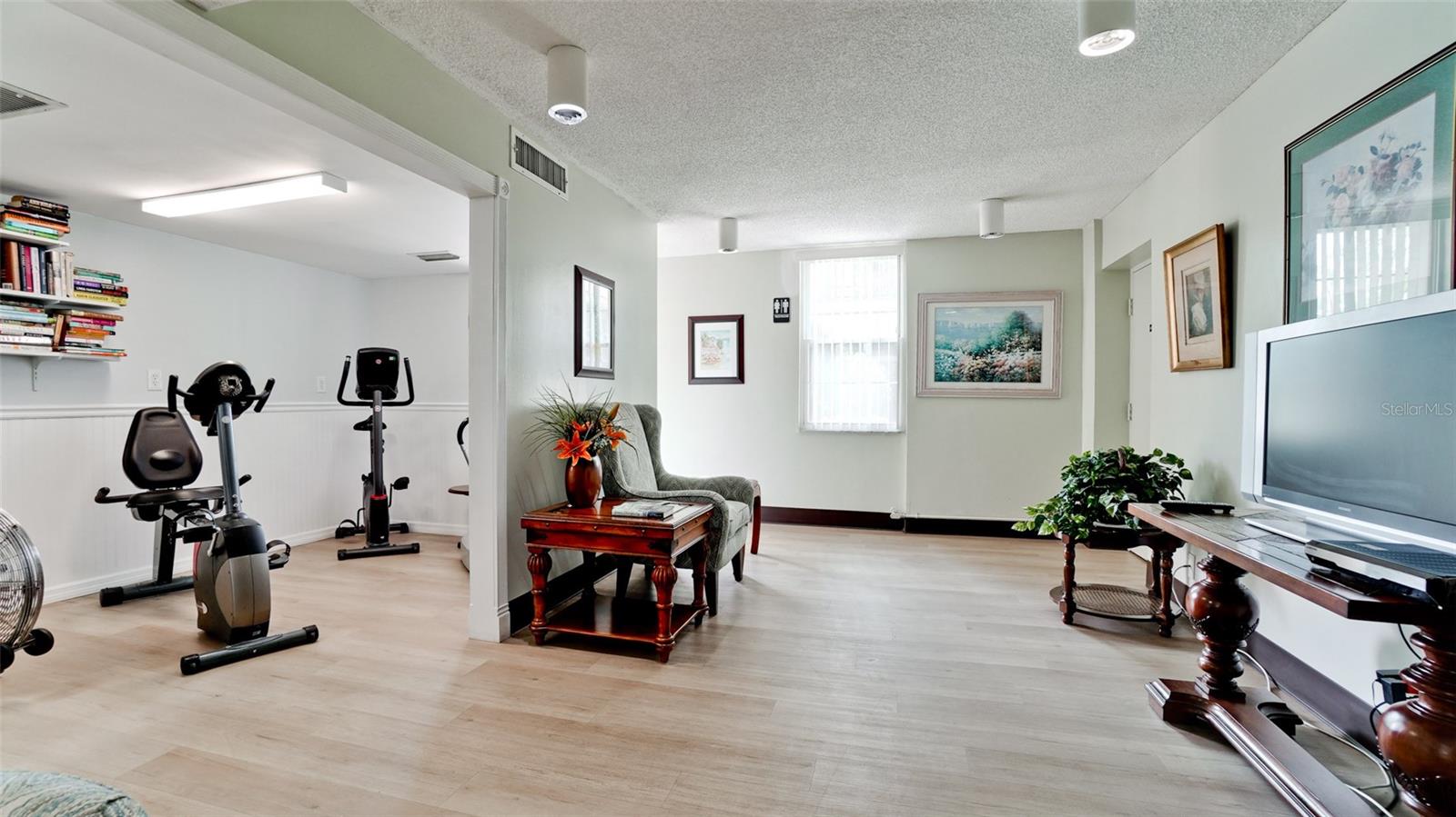 RAINTREE - Residential
