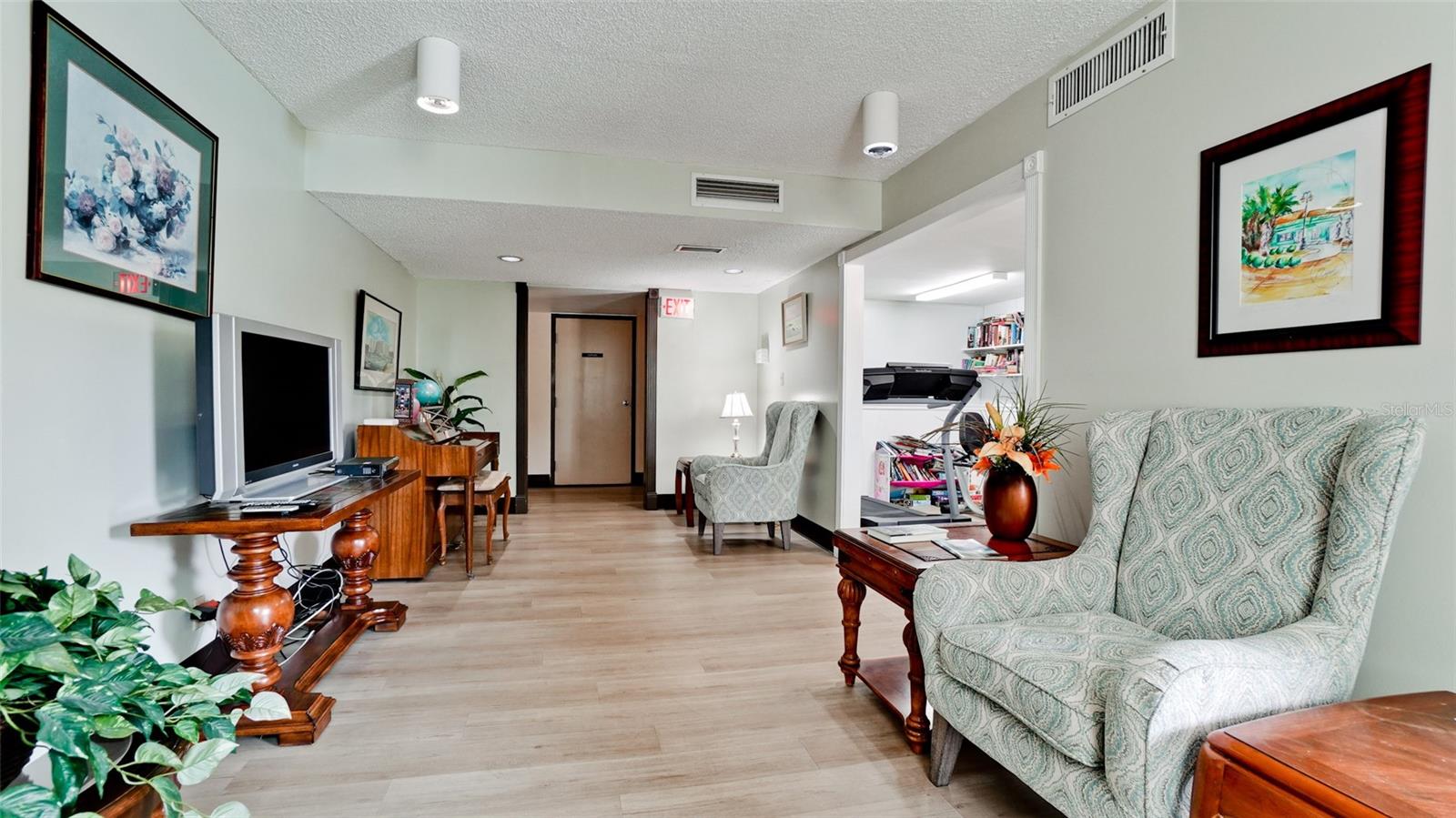 RAINTREE - Residential