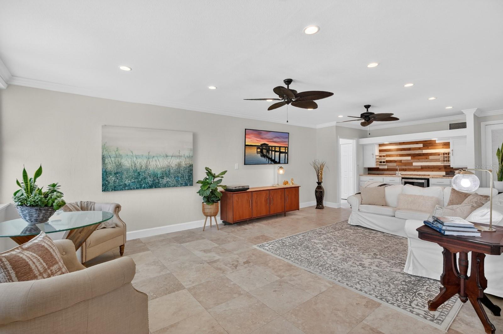 OCEAN TERRACE - Residential