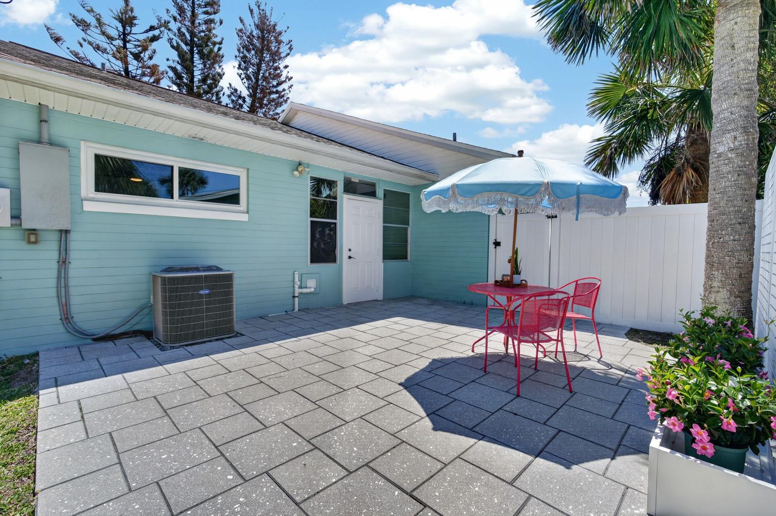 OCEAN TERRACE - Residential