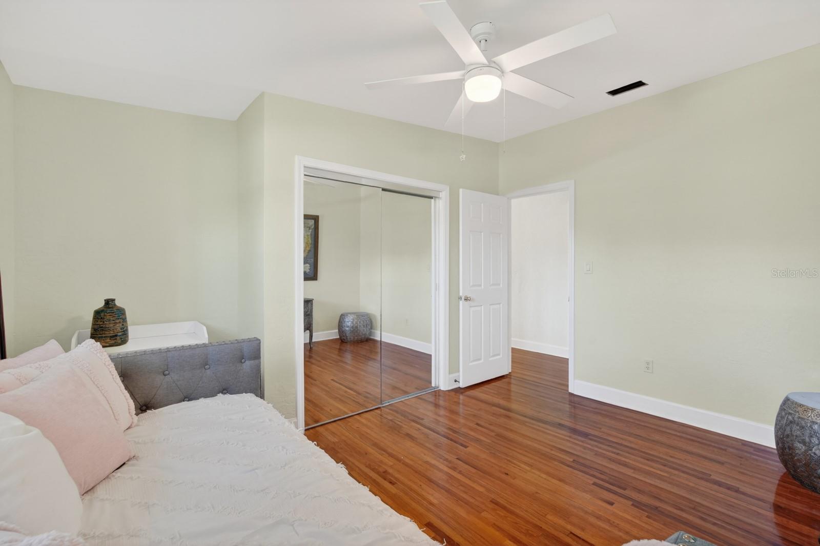 OCEAN TERRACE - Residential