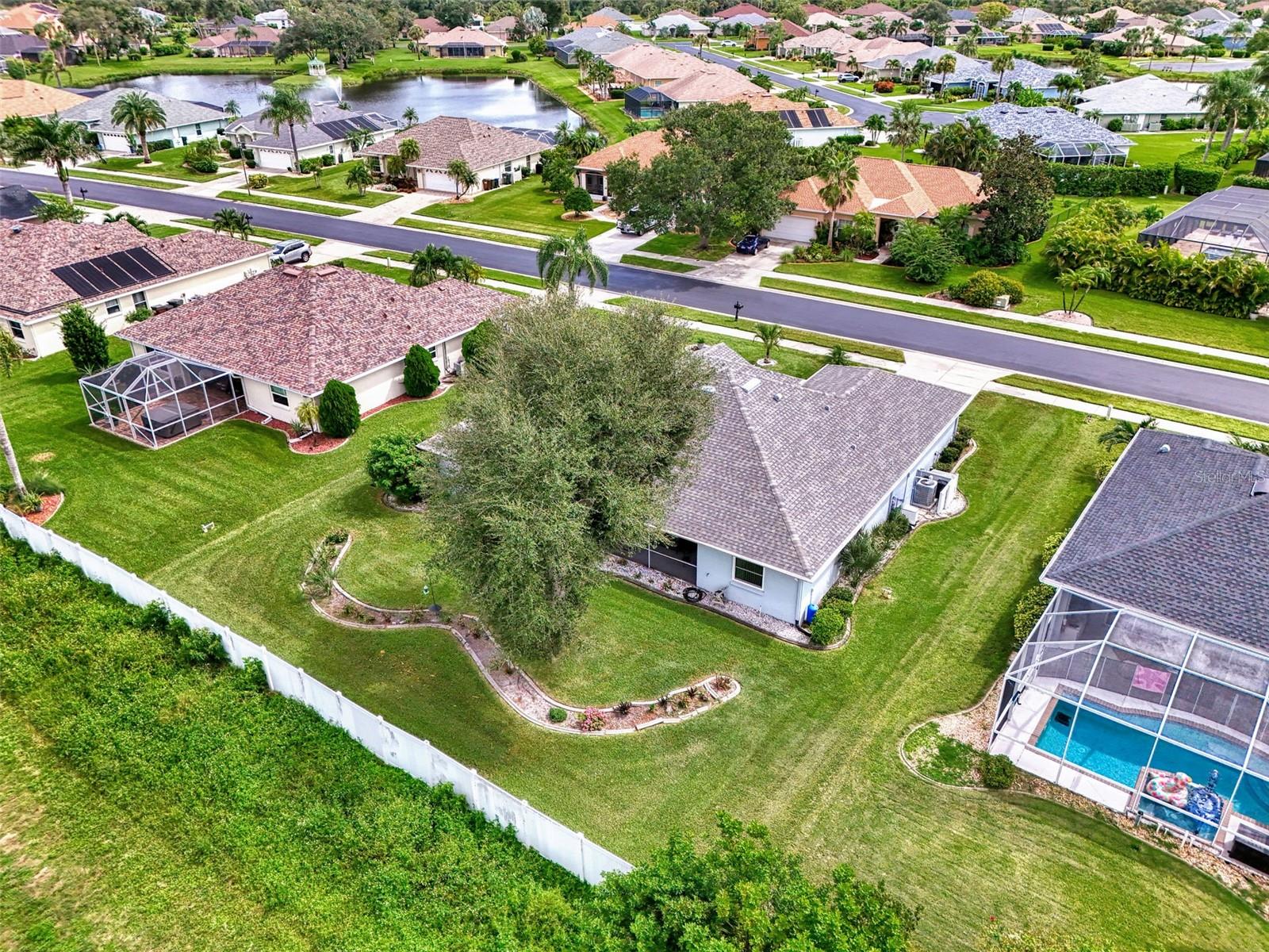CHARLESTON PARK - Residential